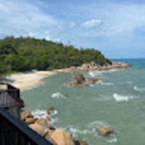 Meet your Posher, Thip